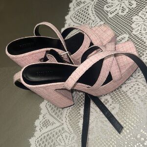 Elegant Pink Tweed Platform Heels